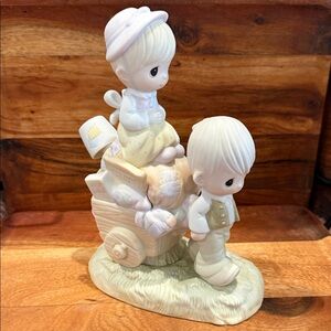 Precious Moments “Walking By Faith” E-3117